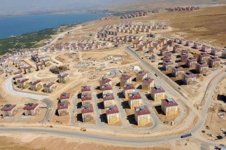 TOKİ'nin Van'a yaptığı konutlarda sona yaklaşıldı