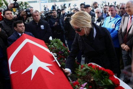 Toktamış Ateş dualarla uğurlandı