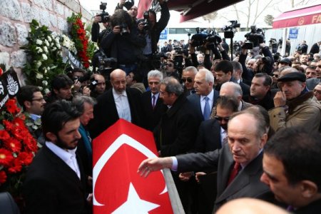 Toktamış Ateş dualarla uğurlandı