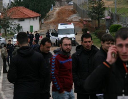 Tolunay Kafkas, bordo-mavili kulübe geldi