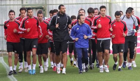 Tolunay Kafkas: Sezon Başı Kimliğimize Bürünüyoruz