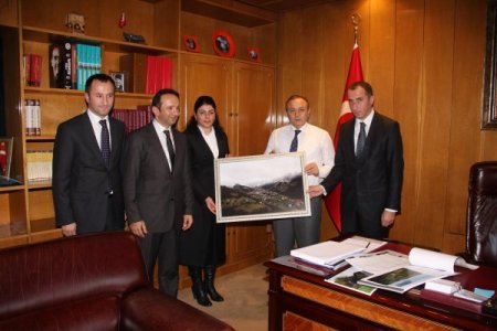 Tonya'daki eski taş evler turizme kazandırılacak