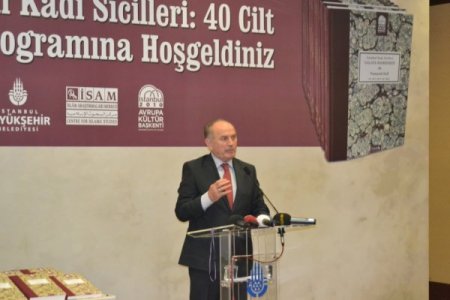 Topbaş: Batıda insan yakılırken biz adil hukuk uyguluyorduk