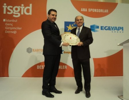 Topbaş: Metrobüs geçici çare, raylı sisteme 7 milyar dolar yatıracağız