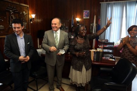 Topbaş’a Liberya’da davullu karşılama