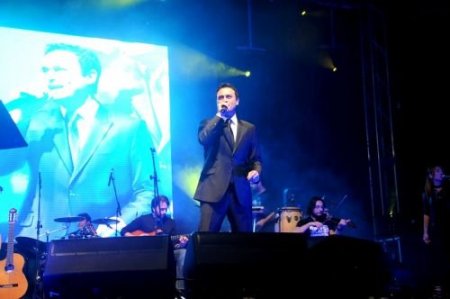 Toplu Nikahta Üç Çocuk Yemini