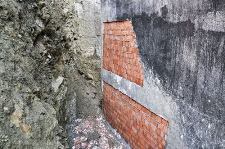 Toprak Kayması Yaşanan Evin Tadilatı Başkan Akgül Tarafından Yaptırıldı