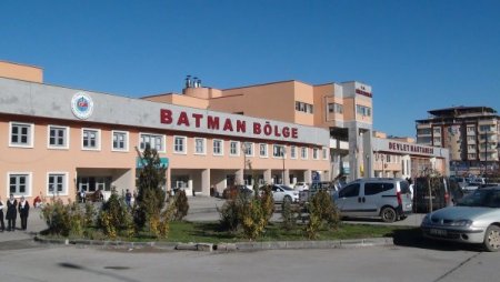 Töre kurbanı kızın cenazesi hastanede bekletiliyor