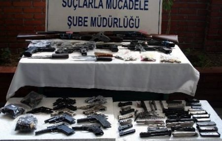 Tornada Silah Yaparak Satan Bir Kişi Yakalandı