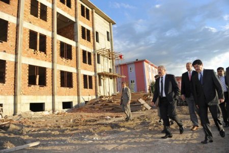 Tosçelik Sosyal Bilimler Lisesi Yeni Eğitim Yılına Yetişecek