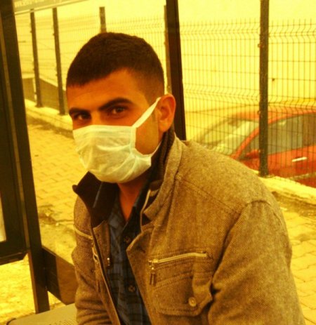 Toz Bulutu Mardin’de Gündüzü Geceye Çevirdi