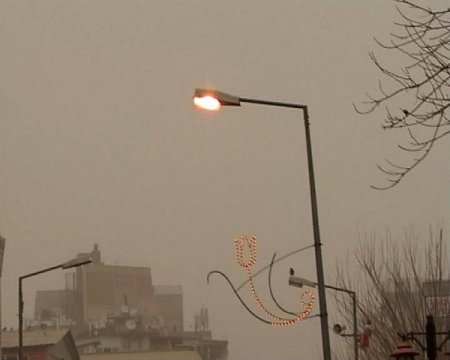 Toz Bulutu Şanlıurfa'da Gündüzü Geceye Çevirdi