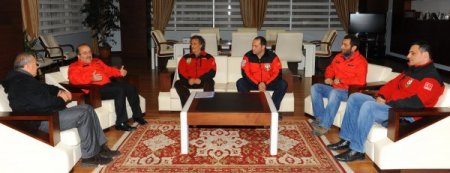 Trabzon Belediyesi'nden AKUT'a malzeme yardımı