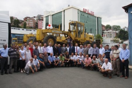 Trabzon'dan Acaristan'a iş makinesi desteği