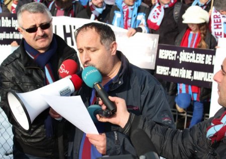 Trabzonlu taraftarlar, Zurih'te eylem yaptı