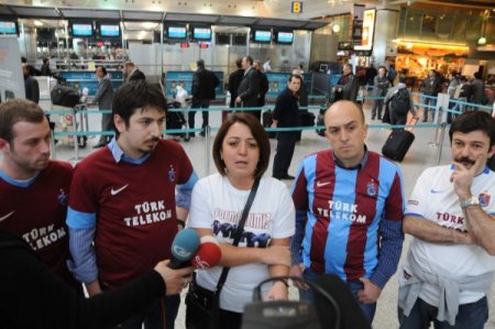 Trabzonlular UEFA önünde eylem için Cenevre'ye gitti