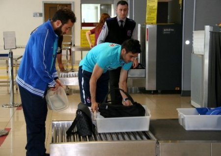 Trabzonspor, Akhisar'a galibiyet için gitti