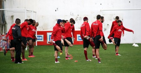 Trabzonspor, Antalyaspor maçına 3 puan parolasıyla hazırlanıyor