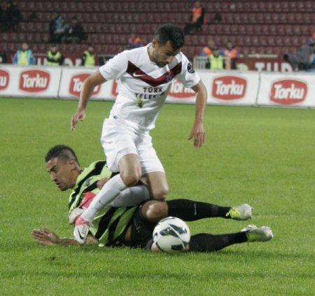 Trabzonspor: 3 – Akhisar Belediyespor: 1