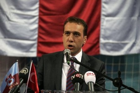 Trabzonspor Kulübü’nün olağanüstü genel kurulu devam ediyor