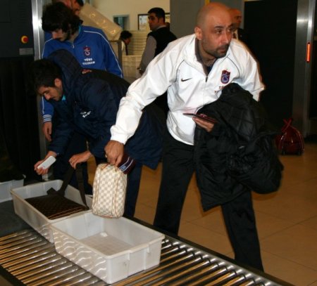 Trabzonspor yeni teknik patronuyla ilk sınavına çıkıyor