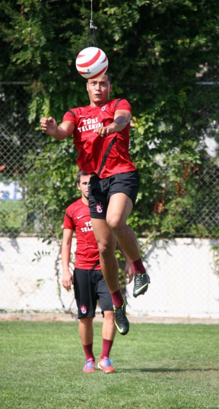 Trabzonspor'da Fenerbahçe maçı hazırlıkları sürüyor