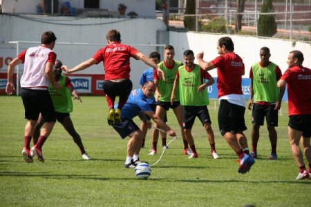 Trabzonspor'da Fenerbahçe maçı hazırlıkları sürüyor