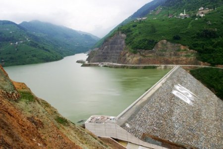 Trabzon'un içme suyunu temin edecek Atasu Barajı hizmete açılıyor