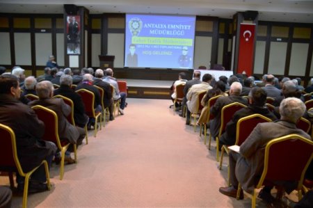 Trafik kazaları kişisel hatalardan kaynaklanıyor