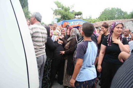 Trafik Kazasında Hayatını Kaybeden Emniyet Amirinin Eşi De Tedavi Gördüğü Hastanede Vefat Etti