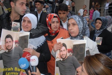 Trafik kazasının ardından Emrah Barlak'ı öldüren polisin yargılanmasına başlandı