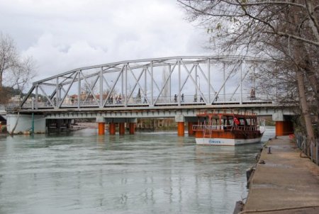 Trafik yoğunluğunu azaltmak için Manavgat'a dördüncü köprü yapılacak