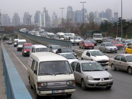 "trafik Yoğunluğunun Doruğa Çıktığı Arife Ve Bayramın Son Gününe Dikkat"