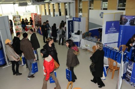 'Trakya Kariyer Fuarı 2011' Büyük İlgi Gördü