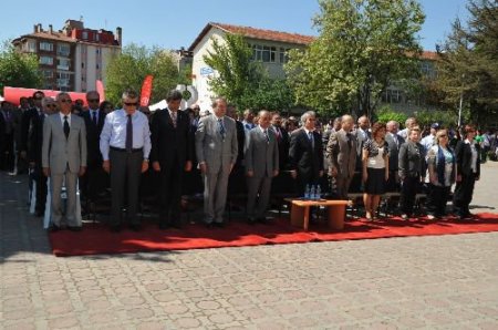 Trakya Üniversitesi'nde Bahar Şenlikleri Başladı