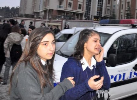 Tramvay Kazasında Yaralanan Buket Ve Ölen İrem'den Geriye Fotoğrafları Kaldı