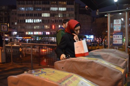 Tramvay yolcularına 'turnike' sürprizi