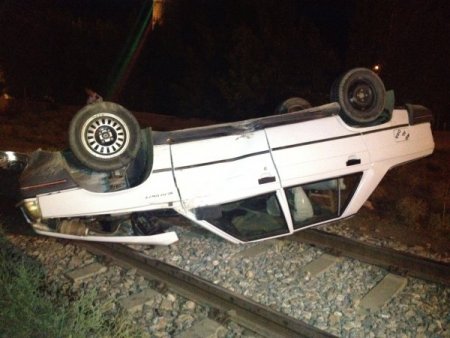 Tren Otomobile Çarptı: 1 Yaralı