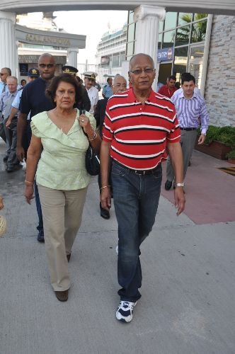 Triniad Tobago Cumhurbaşkanı Richards Kuşadası'nda