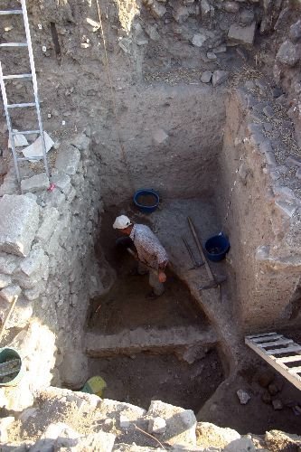 Truva Savaşının İlk Kurbanlarına Ait Olduğu Düşünülen İskeletler Bulundu