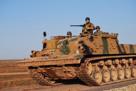 TSK, Suriye sınırında tatbikat yaptı (Özel)