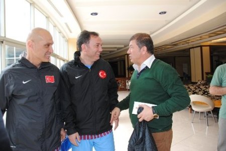 TÜFAD Başkanı Dilber: Futbolda çizgi ötesi sorunu acil bir şekilde çözülmeli