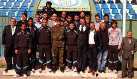 Tuğgeneral Kuğu, Edremit Belediyespor'u Ziyaret Etti