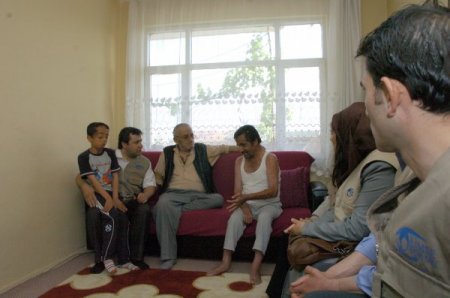 Tümörden Muzdarip Keskin’e Kimse Yok Mu El Uzattı