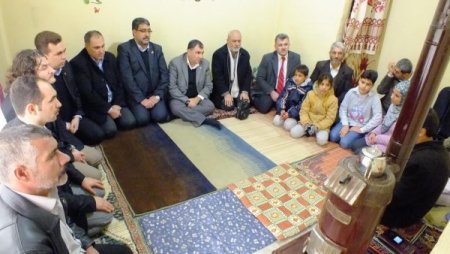 TÜMSİAD çadır kentte kalan Suriyelileri ziyaret etti