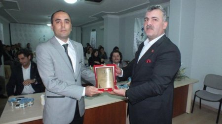 Tümsiad'dan 'Etkili Konuşma ve Hitabet' semineri