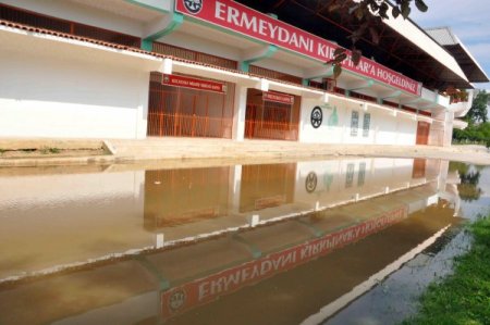 Tunca Nehri’nde Su Seviyesi Yükseliyor