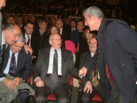 Tunca Toskay, Özelleştirmeleri Eleştirdi