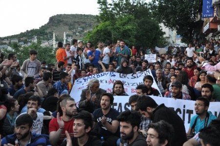 Tunceli'de binlerce kişi Gezi Parkı protestosu için sokaklara döküldü