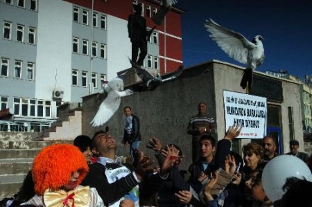 Tunceli'de Bu Sefer Minikler Barajlara Hayır Dedi